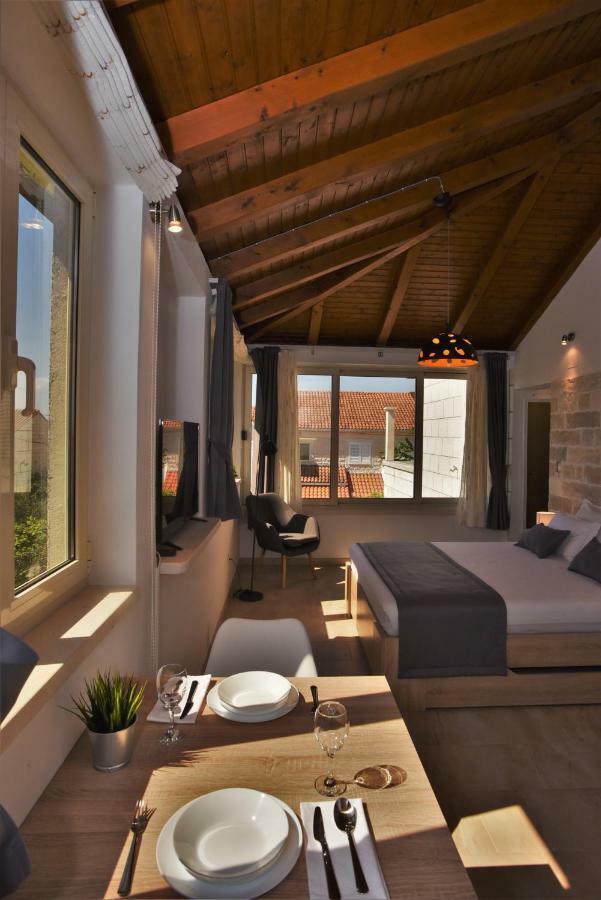 Apartments4You Supetar-The Best And Most Popular Apartments For Discovering The Island - Free Parking - 200 Meters From The Beach Exterior photo